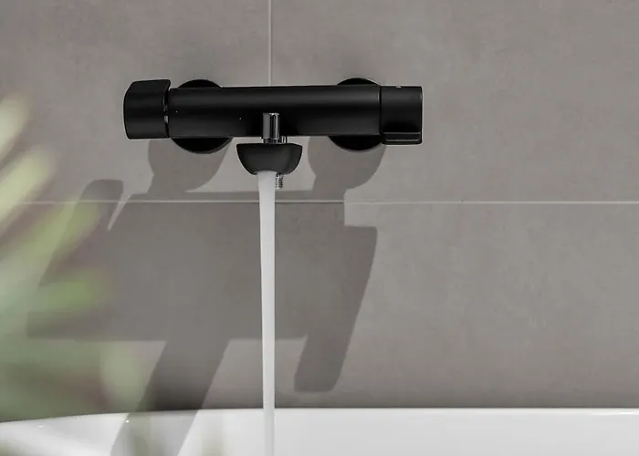 The Green Lounge - A Lovely Home With Free Indoor Parking! Tromsø